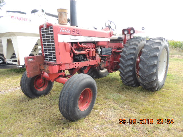 IH 1456 tractor | Proxibid