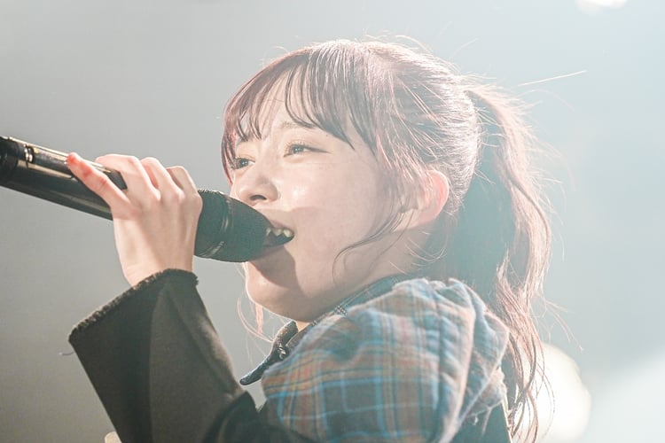 ASPからチッチチチーチーチー脱退、「ASP CRUSH TOUR」涙こらえて笑顔