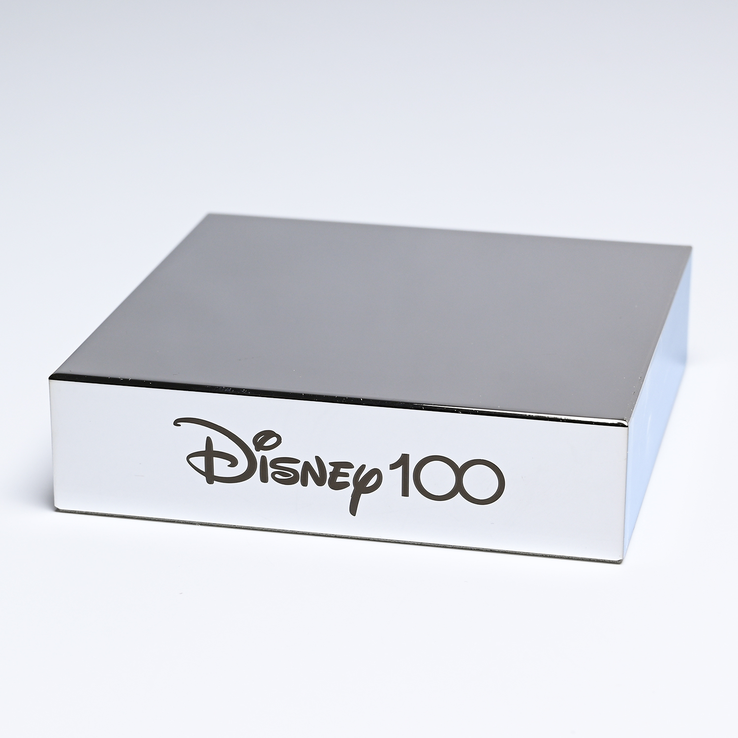 スワロフスキー SWAROVSKI クリスタルフィギュア ミッキーマウス