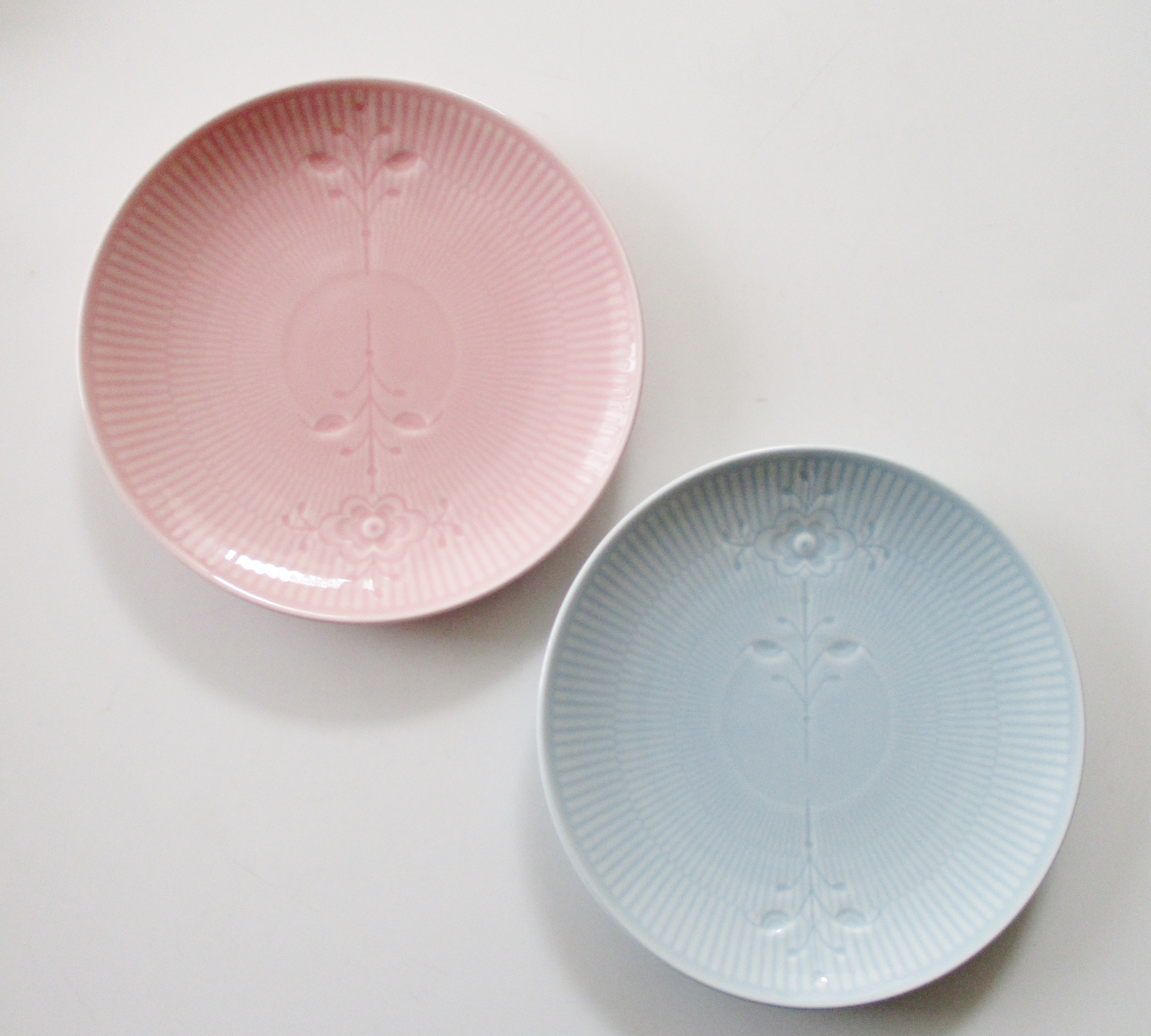 ロイヤルコペンハーゲン(ROYAL COPENHAGEN) フラワーエンブレム マグ