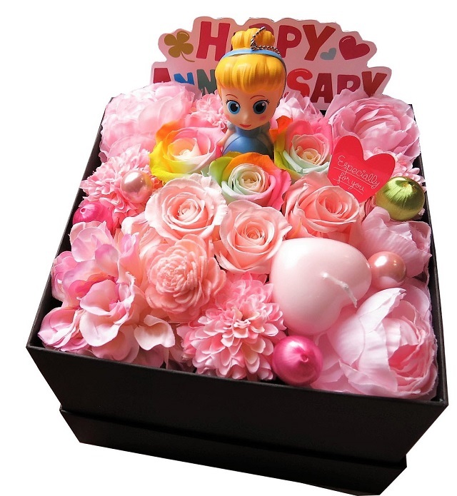シンデレラ プリンセス 花束風 フラワーギフト 箱を開けてサプライズ