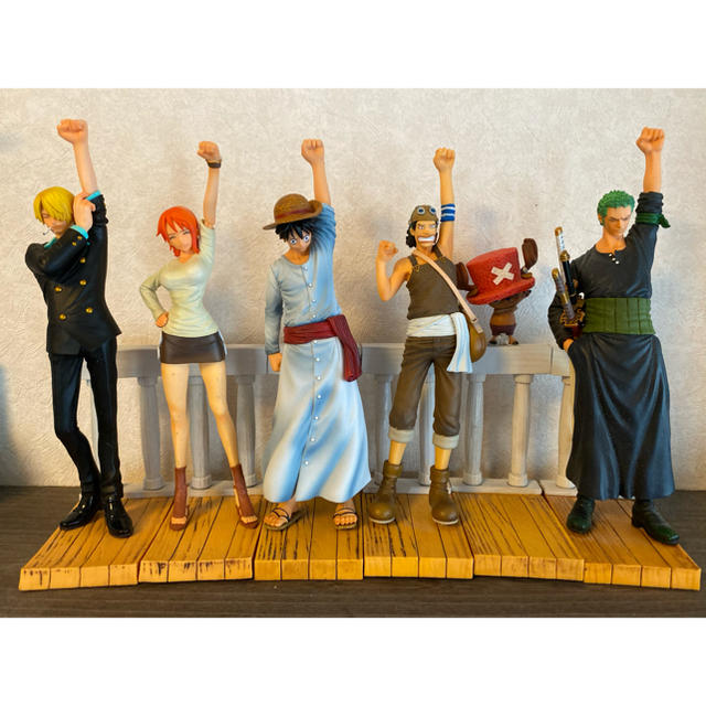 ワンピース フィギュア アラバスタ 6体セット ONEPIECEの通販 by