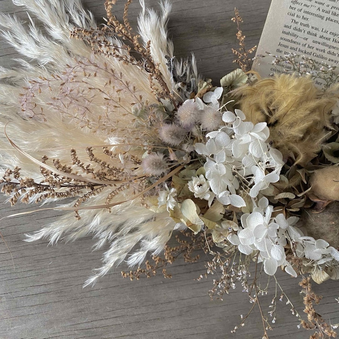 優しいベージュ ドライフラワー横長スワッグの通販 by のの's shop｜ラクマ