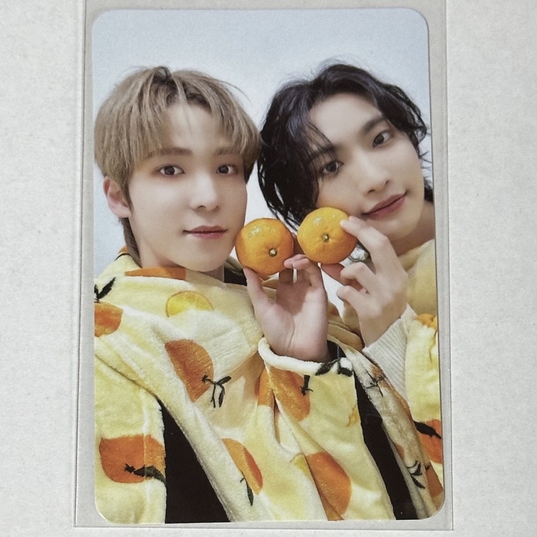 ATEEZ ユノ MAKESTAR サイン入りトレカ