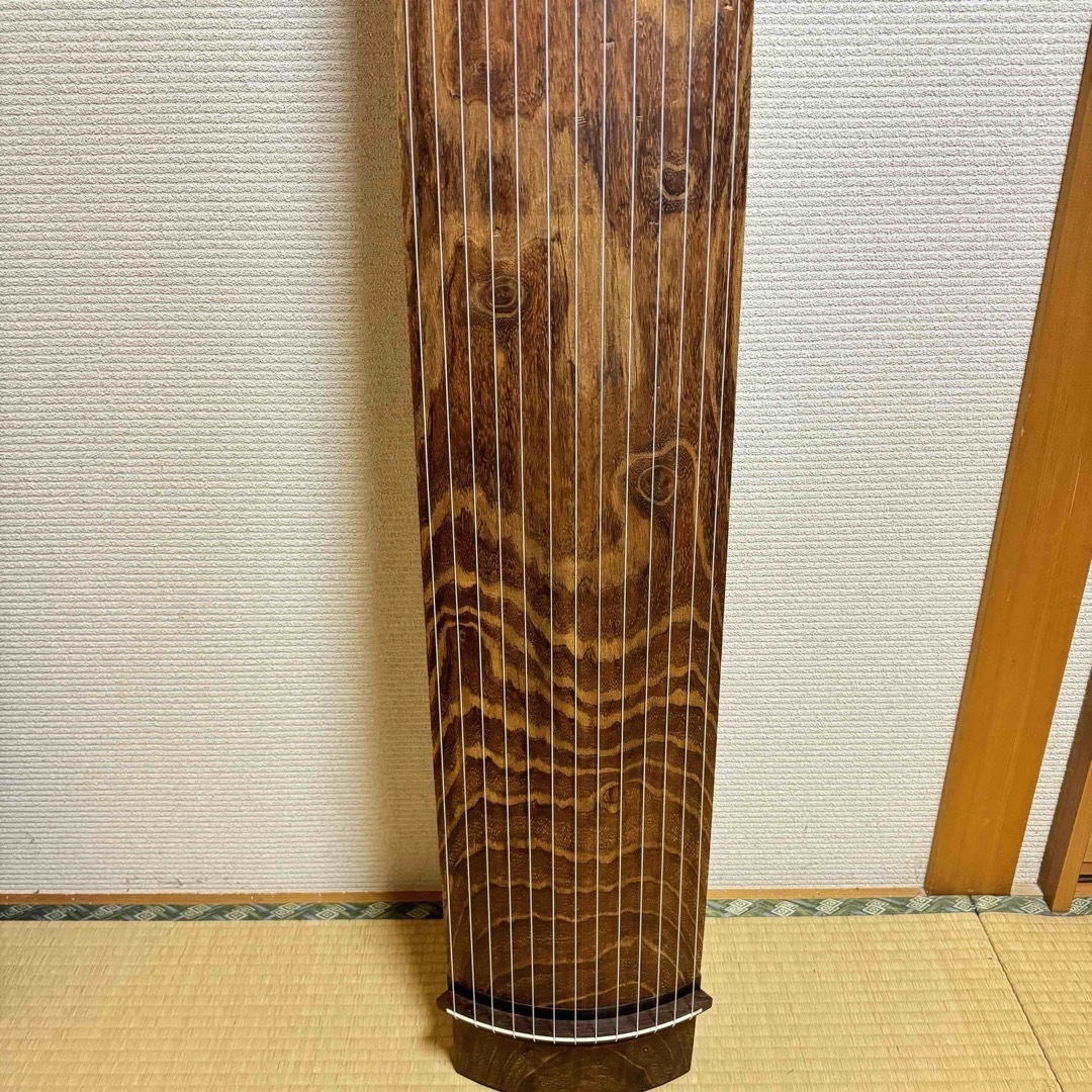 超高級】13弦くり甲見事な木彫り