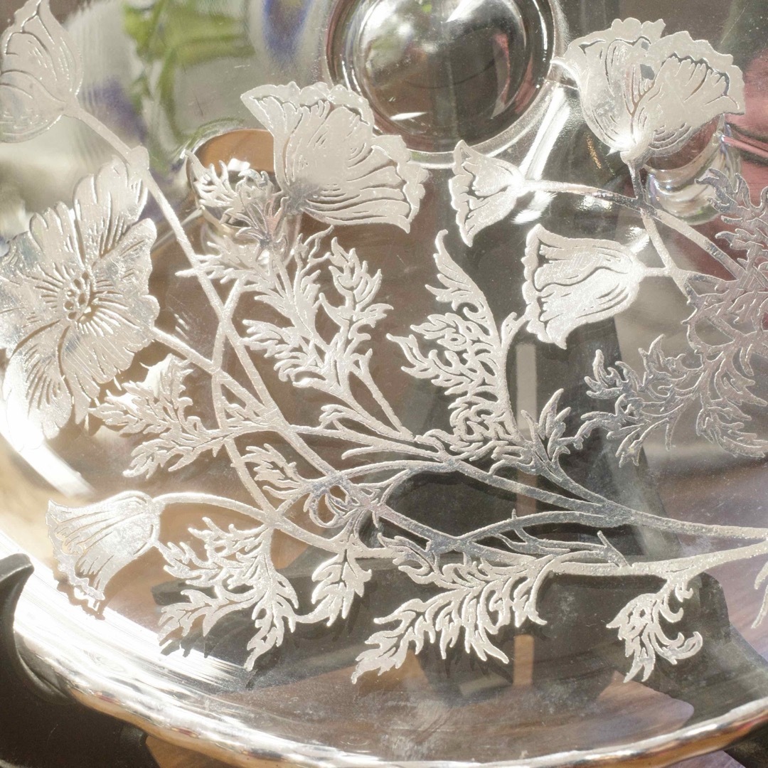 希少 レア アメリカ シルバーオーバーレイ 足付 ボンボンプレートの