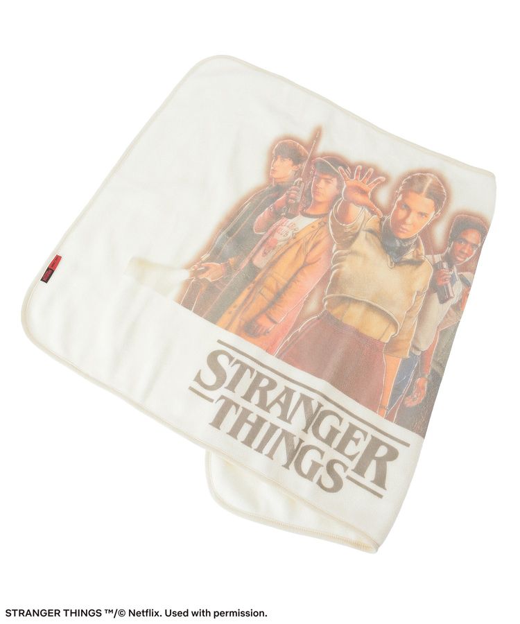 □STRANGER THINGS×MINNETONKA フリースブランケット/Green Parks