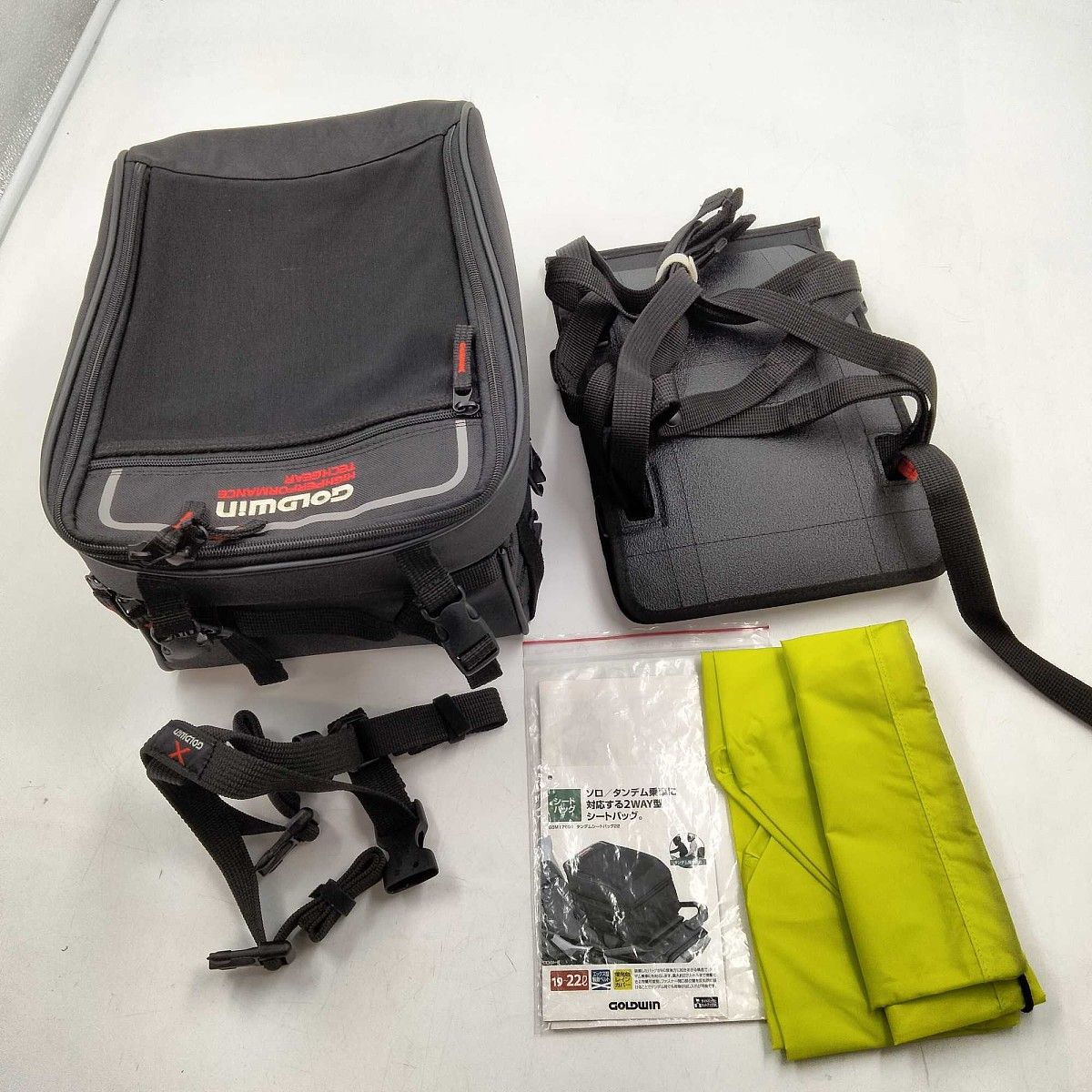 ウェビックガレージセール | GOLDWIN タンデムシートバッグ22 GSM17601