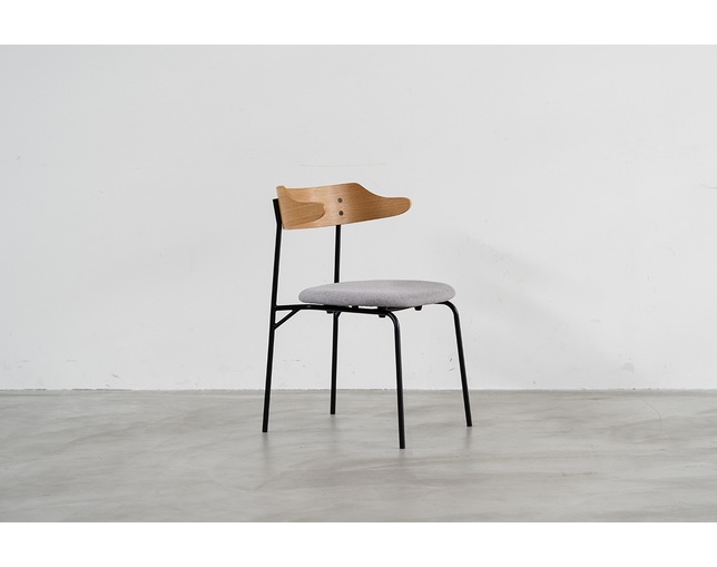 Dining Chair KAPELLⅢ(ダイニングチェア カペル 3)/KAPELL[タブルーム]