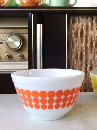 オールドパイレックス ミキシングボウル Sサイズ ニュードットオレンジ