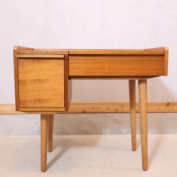 unico(ウニコ)の中でも人気のALBERO(アルベロ)シリーズ ドレッサー