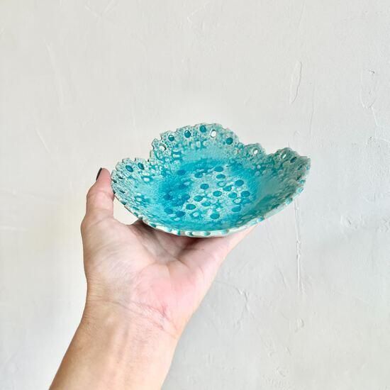 やちむん 螢窯 珊瑚変形皿（5種） - やちむん・琉球ガラスなどの移住