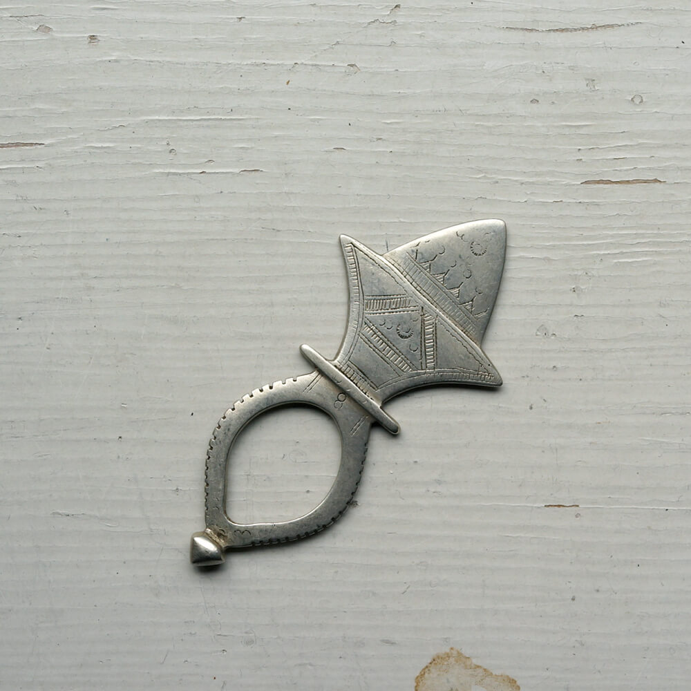 トゥアレグ族 Silver Pendant Top - organ-online.com