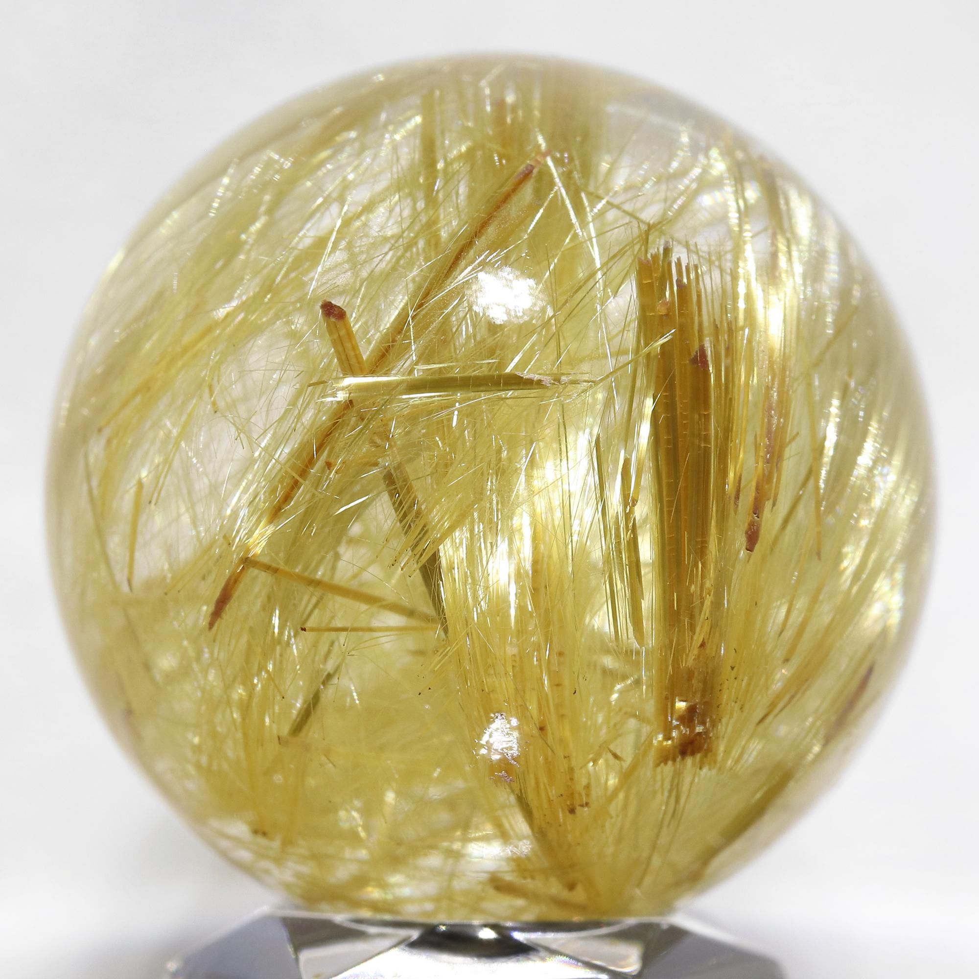 極上/無色透明に近い水晶且つ黄色味よりのゴールドルチル】タイチン