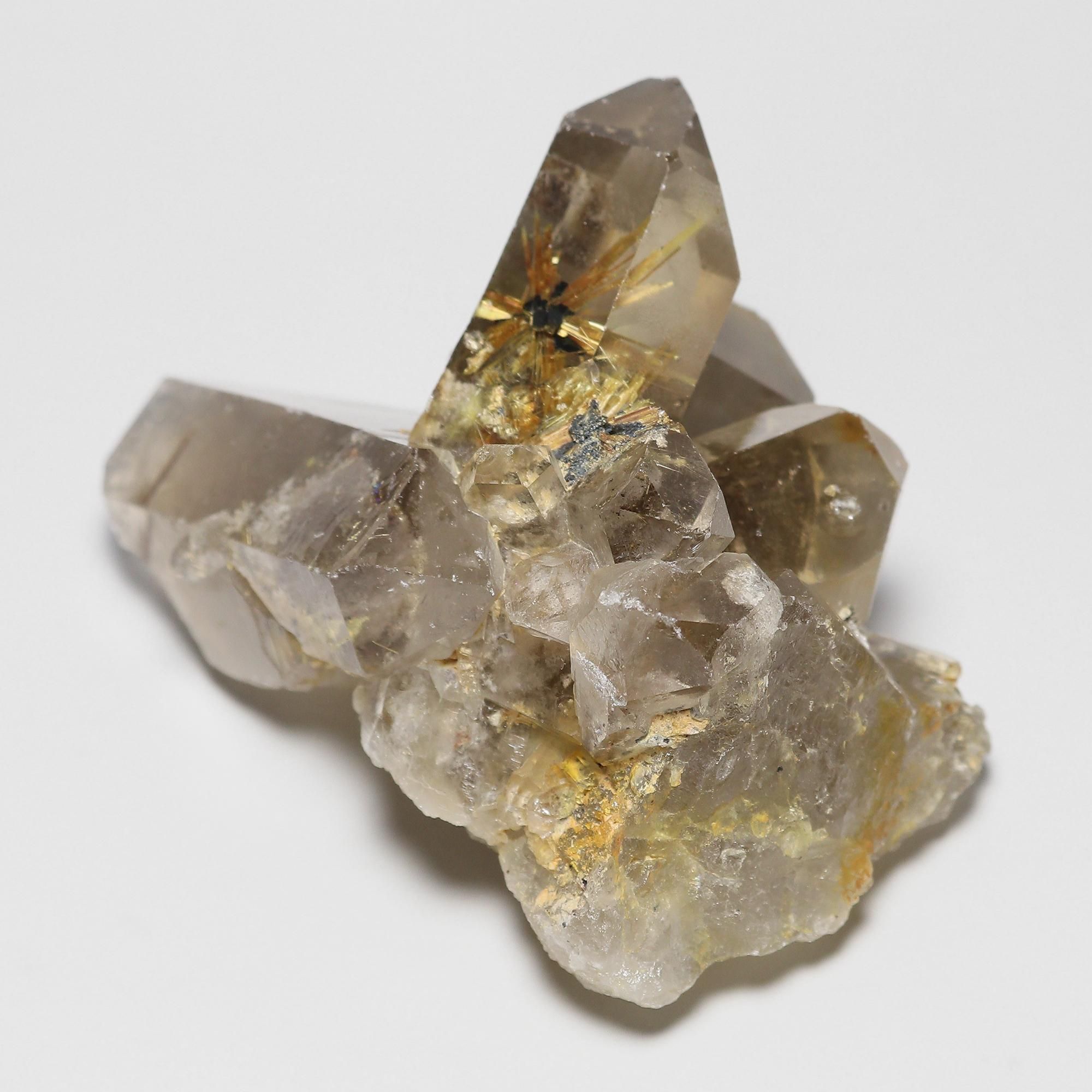 スター状の太陽放射ルチルを内包した希少抜群の原石/観賞用・鉱物標本