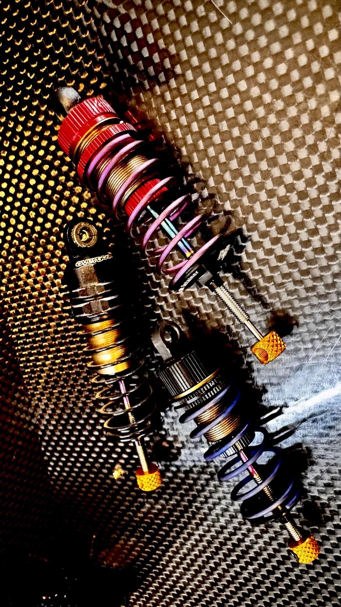 HRCオリジナル】ナードダンパーULTIMO（For YOKOMO） 減衰力調整付き