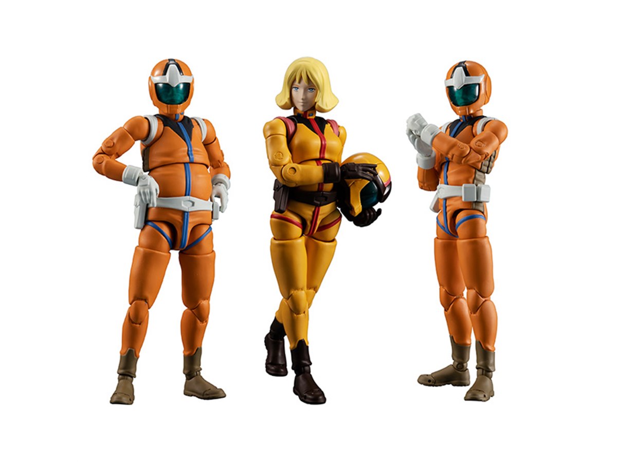 機動戦士ガンダム」セイラ・マスなどノーマルスーツ兵士3人がG.M.G.に