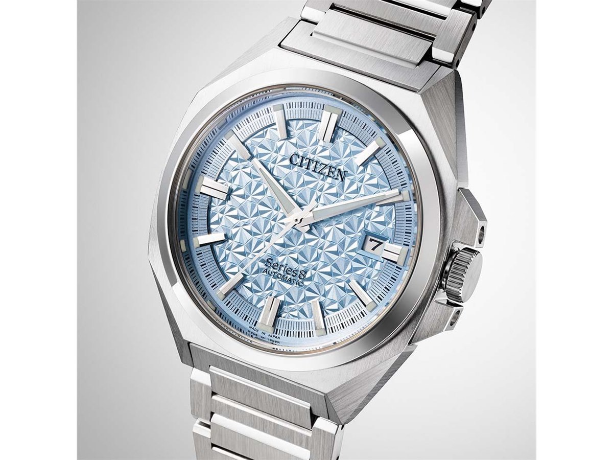 シチズン、アイスブルー文字盤の「831 Mechanical 限定モデル」本日3月