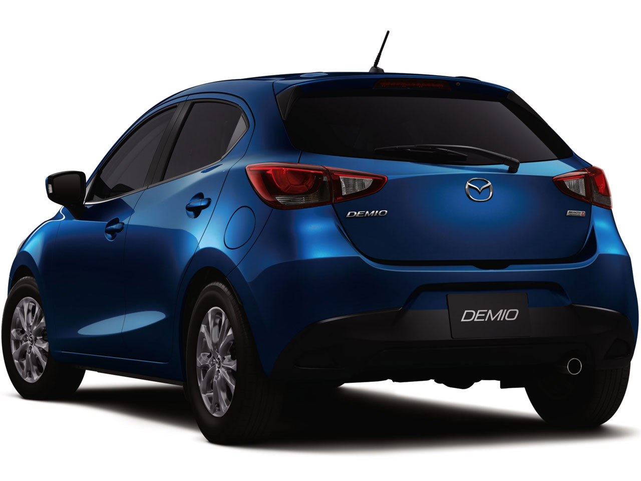 マツダ デミオの価格・新型情報・グレード諸元 価格.com