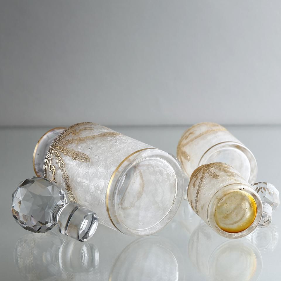 バカラ クリスタルガラスの香水瓶 3点セット 腐食＆エナメル金彩