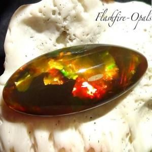 ブラックオパール 10.3ct - オパール専門店 Flashfire-Opals-Japan