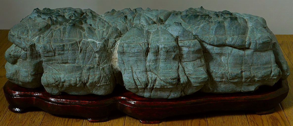 緋山酔恭「山水石美術館」 水石・美石を紹介 金山石・誉平(ポンピラ)石