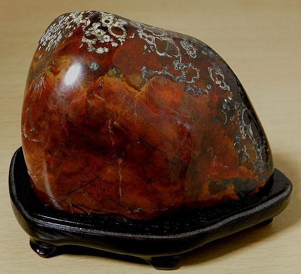 緋山酔恭「山水石美術館」 全国の水石・美石を紹介 根尾の孔雀石