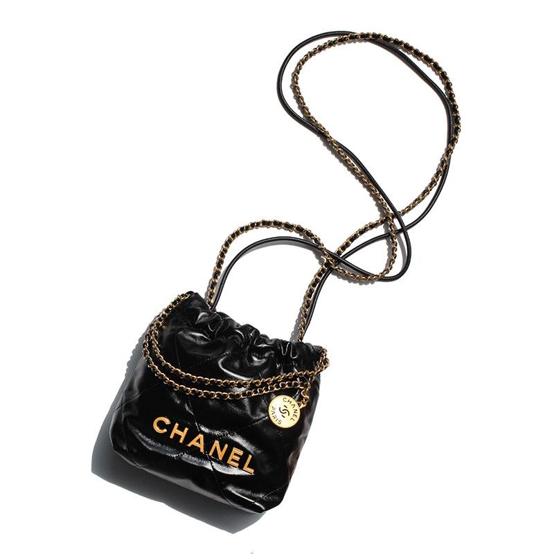 CHANEL（シャネル） ホーボーバッグ ミニ 22 ショルダーバッグ