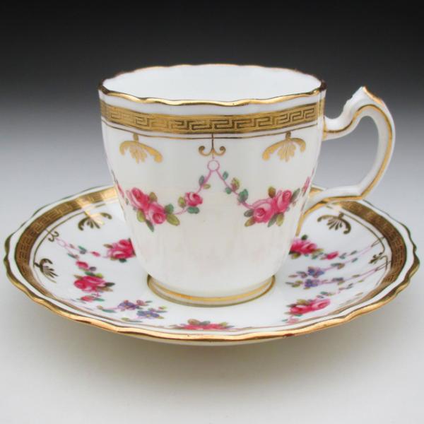 MINTON（ミントン） 金彩薔薇花綱文 カップ＆ソーサー アンティーク