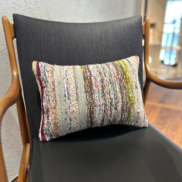 Kilim Cushion 30×45 cm – キリム屋さん.com