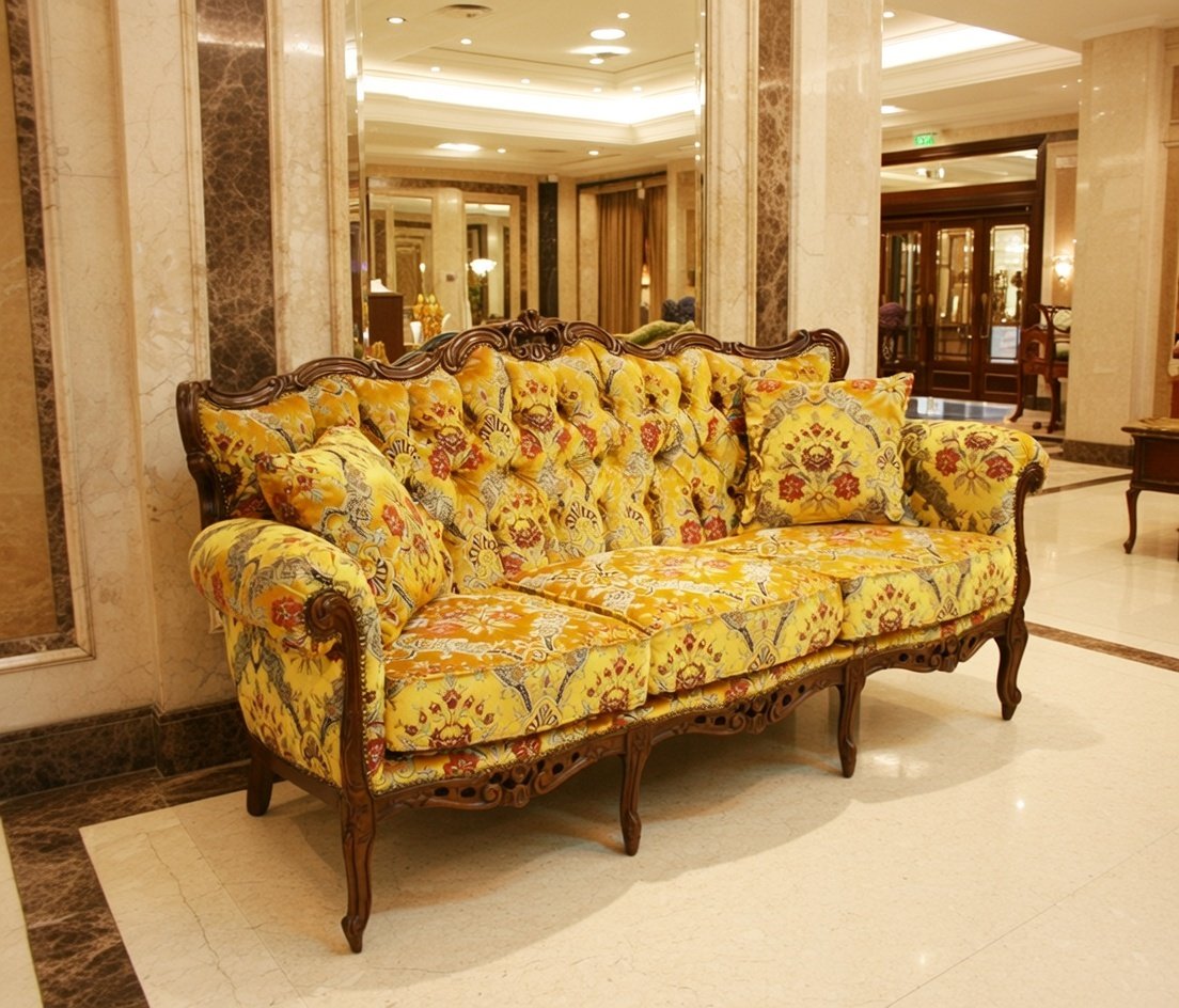 謝恩セール特価】イタリア製 輸入家具 ソファ 3人掛け 金華山 黄色
