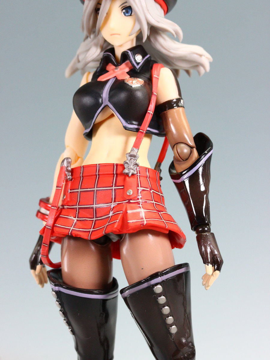 D-Arts アリサ・イリーニチナ・アミエーラ -神機銃形態（ガンフォーム