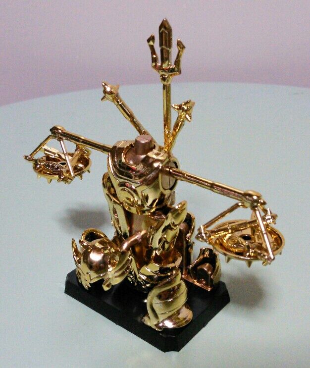聖闘士星矢 プラモデル 天秤座の黄金聖衣 セイントライブラ クロス