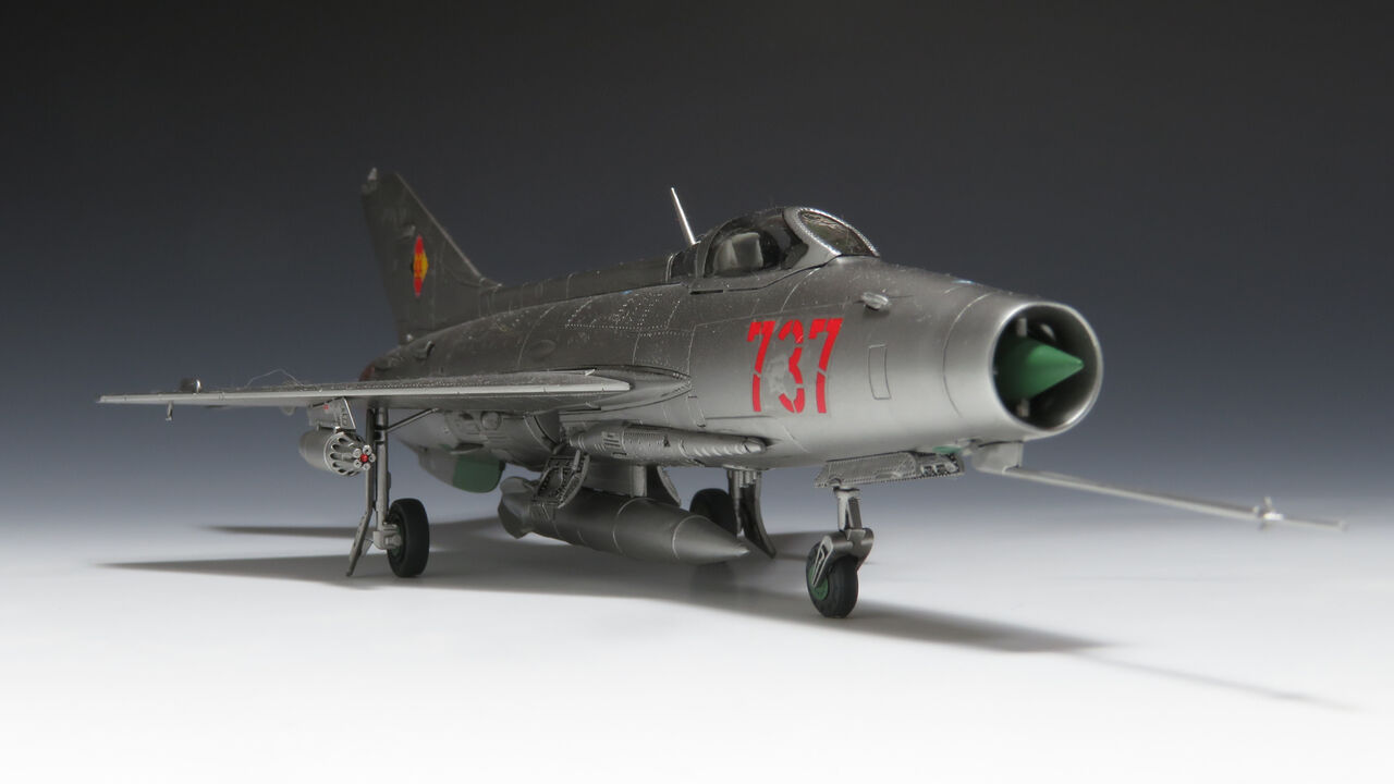 ドイツレベル 1/72 MiG-21F-13 フィッシュベッドC を作る 最終回