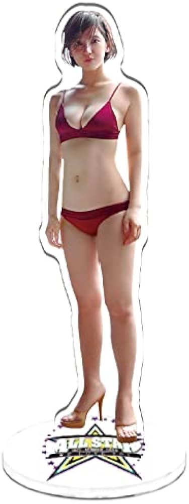 Amazon.co.jp: 吉岡里帆 BIGアクリルスタンド : おもちゃ