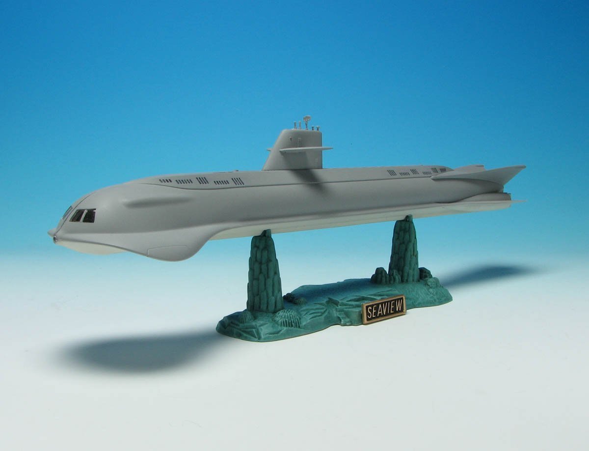Amazon | メビウス 1/350 原子力潜水艦シービュー号 (オーロラスケール