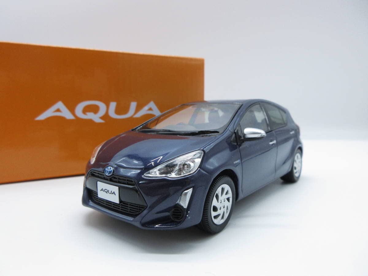 Amazon | 1/30 ミニカー アクア AQUA 中期 カラーサンプル 非売品