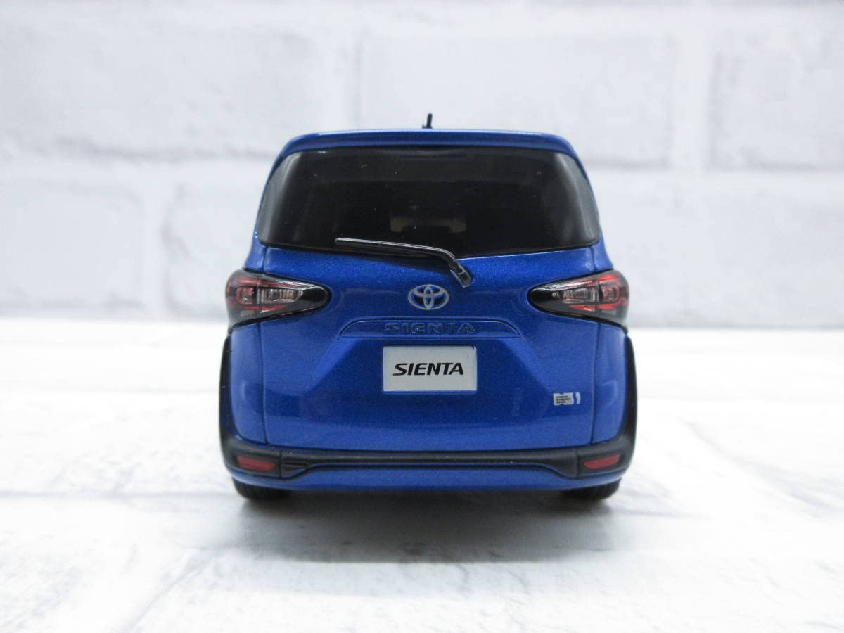 Amazon.co.jp: ミニカー 1/30 トヨタ 2代目シエンタ SIENTA 後期