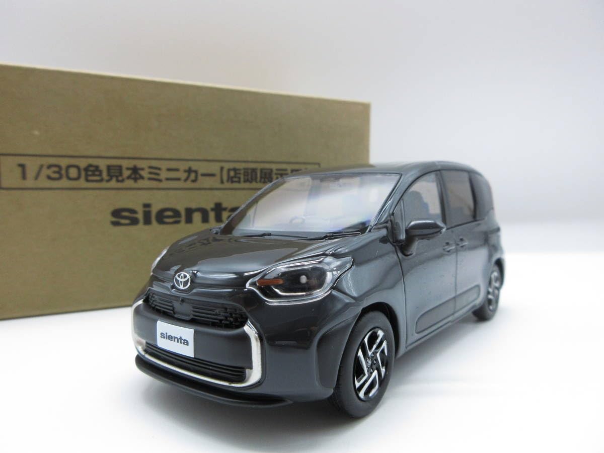 Amazon.co.jp: 130 トヨタ 新型シエンタ 2022 カラーサンプル ミニカー