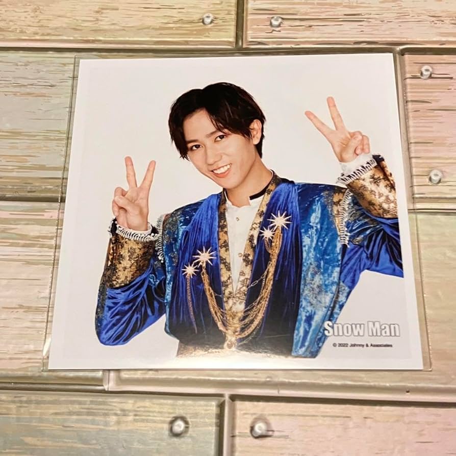 Amazon.co.jp: Snow Man ましかくフォト 2022 阿部亮平 公式写真