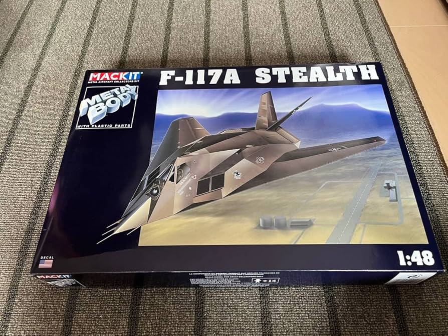 Amazon.co.jp: Stealth Fighter MACKIT F-117A Aluminum Die Cast 1/48