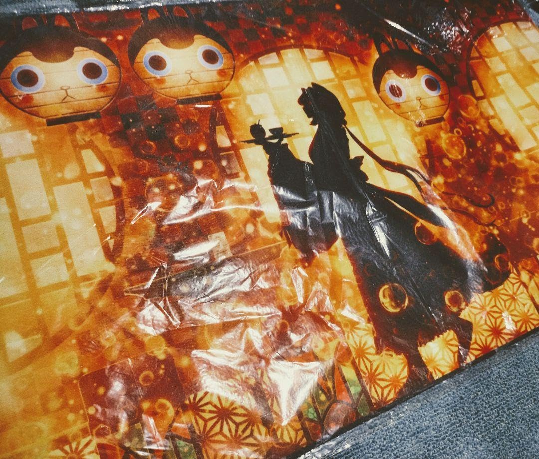 Amazon.co.jp: 戌亥とこ プレイマット白詰草 大正浪漫 影絵 ラバー