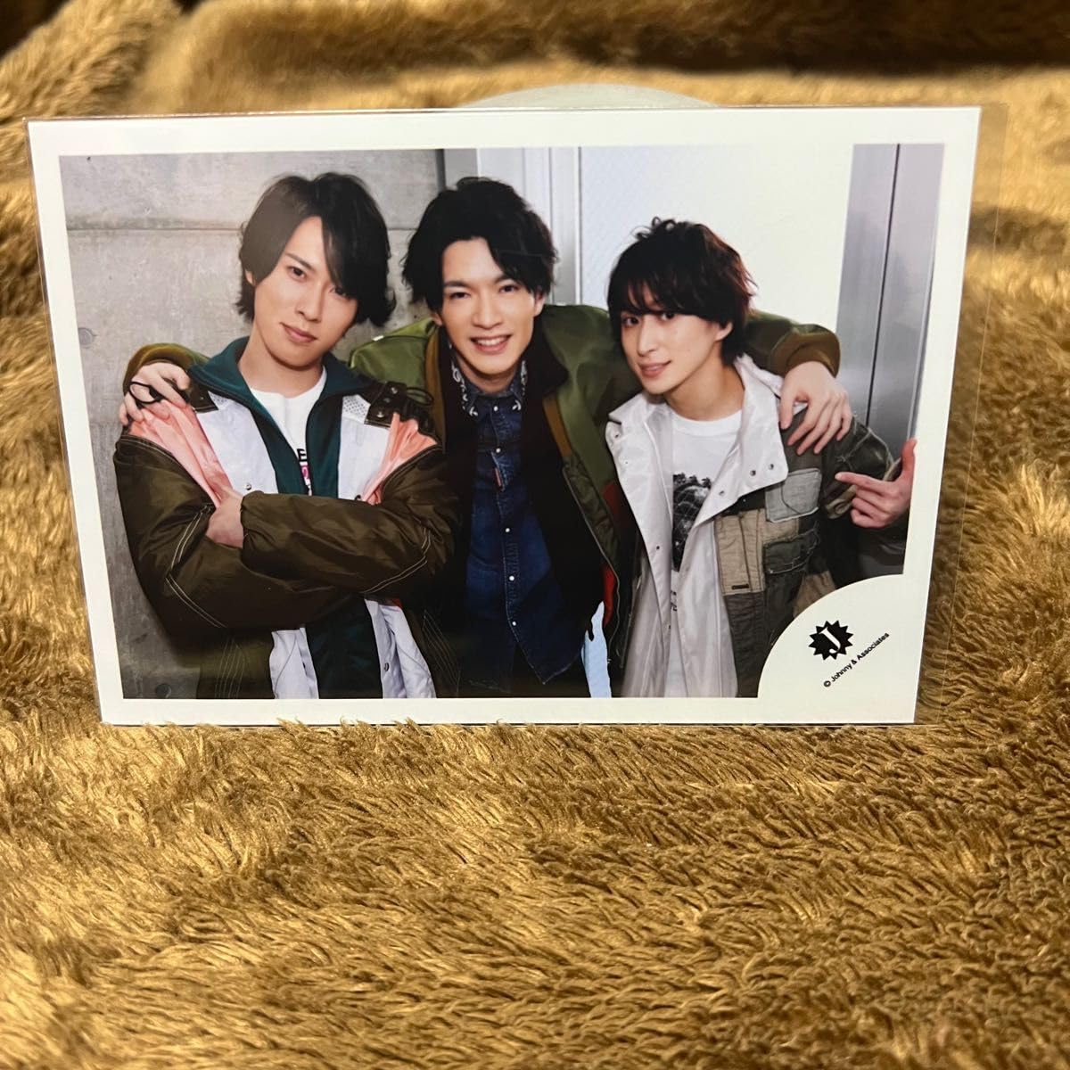 Amazon.co.jp: SnowMan 公式写真 宮舘涼太 佐久間大介 深澤辰哉 : おもちゃ