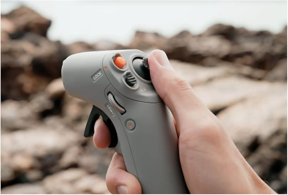 Amazon.co.jp: DJI RC Motion 2 カメラドローンアクセサリー