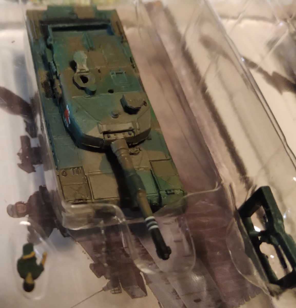 Amazon | ワールドタンクミュージアム 1/144 90式戦車 2種類セット