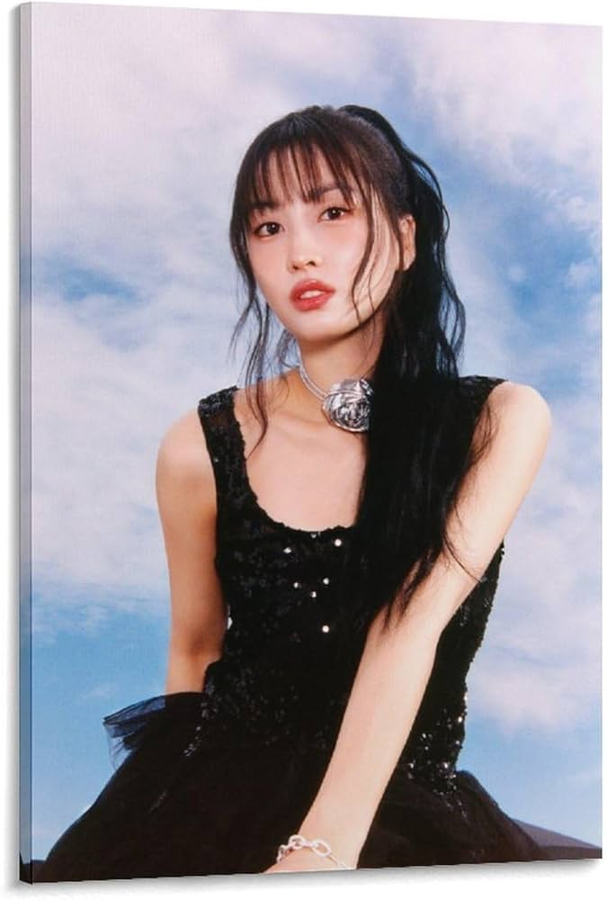 Amazon.co.jp: MOMO モモ TWICE トゥワイス STRATEGY TWICE トゥワイス