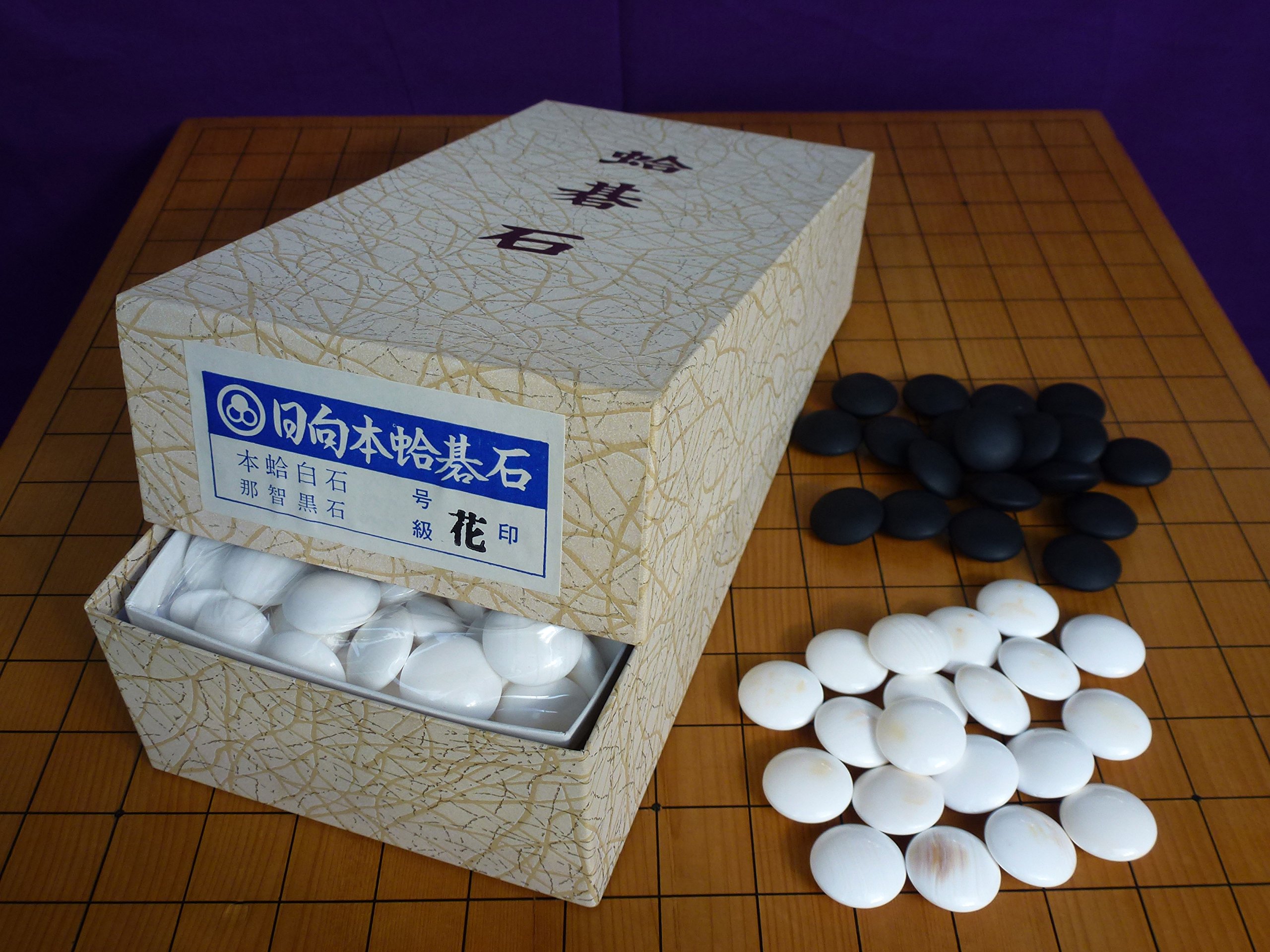 Amazon | 【幻の碁石】日向特産蛤碁石 花印 30号 8.0ミリ | 囲碁