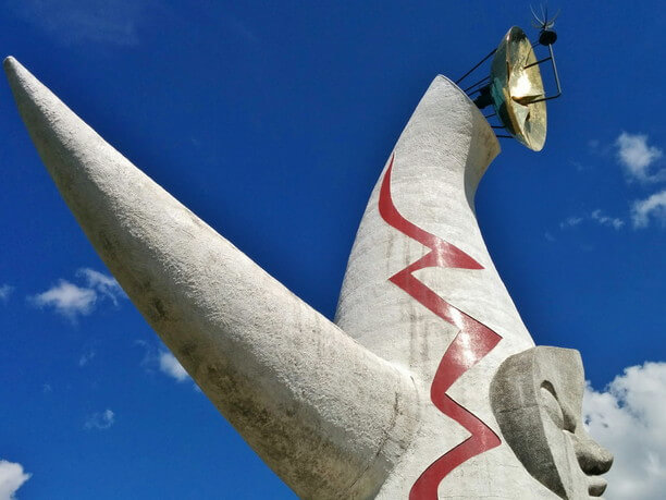 Even after 45 years and the presence of Okamoto's art masterpiece