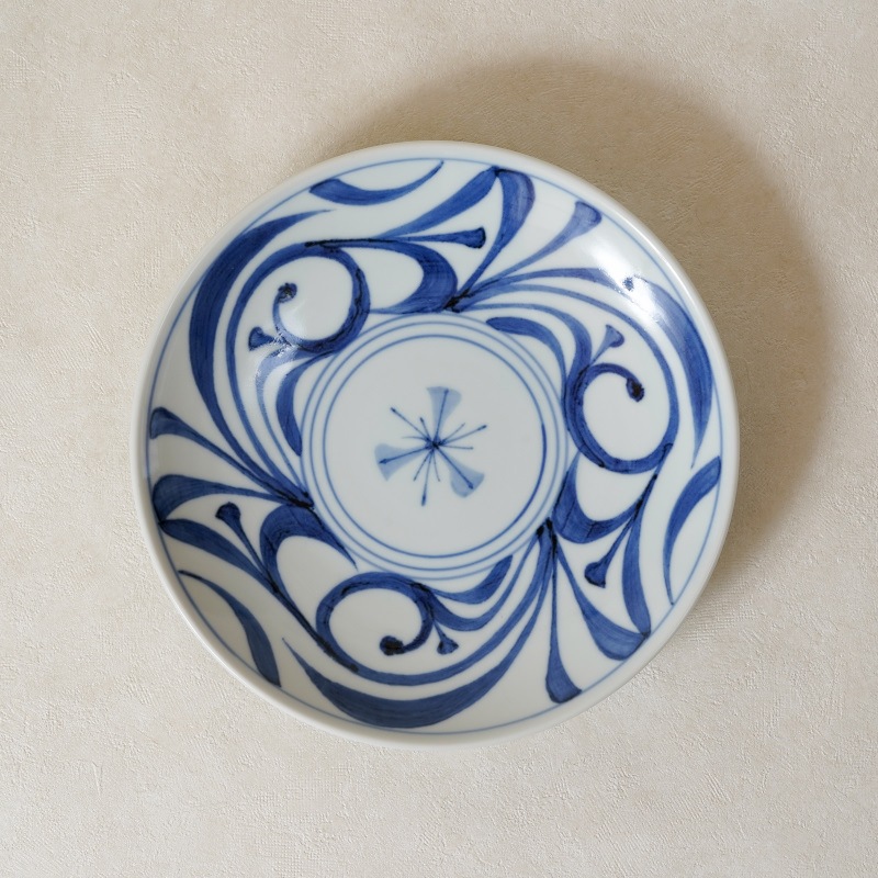 砥部焼 梅山窯】7寸丸皿 唐草 | 窯元別,梅山窯 | 砥部焼通販【とべまち