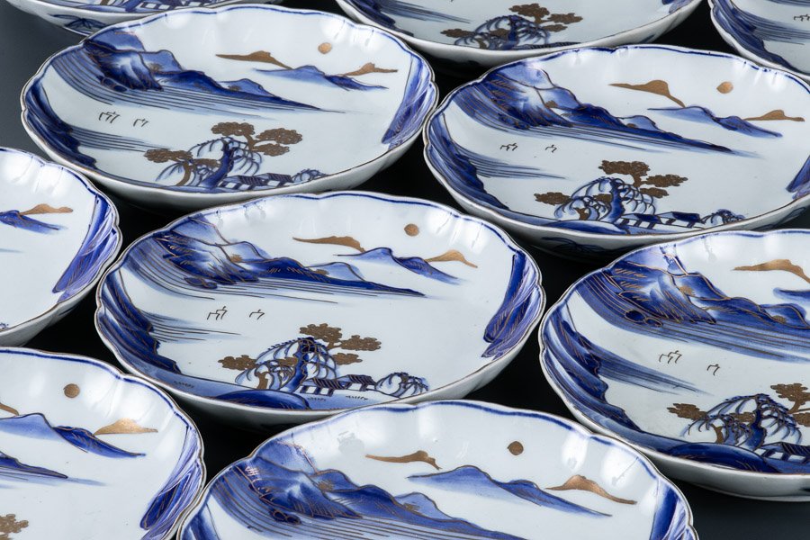 古伊万里】 染付金彩楼閣山水文輪花七寸皿 10客セット 箱付 11802